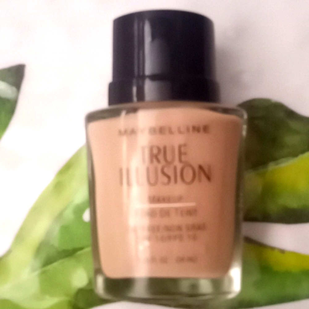 Maybelline True Illusion Foundation Makeup- True Beige 1.15 oz Bottle.